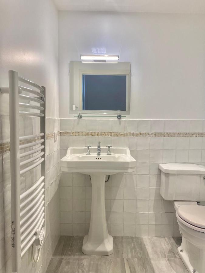 Bed and Breakfast Noubar Cenevieres Екстер'єр фото